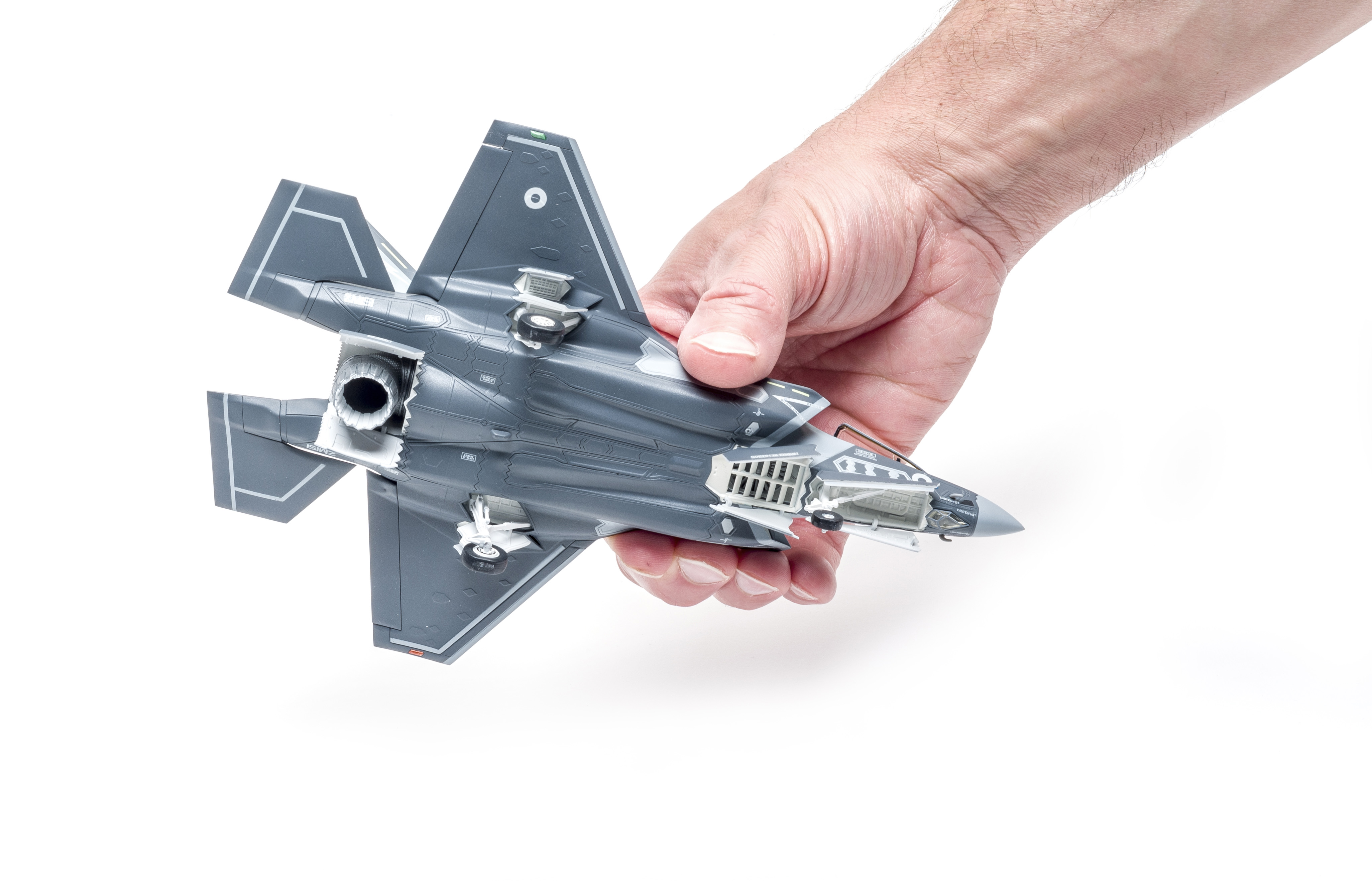FSMWB0920_Italeri_F35B_07