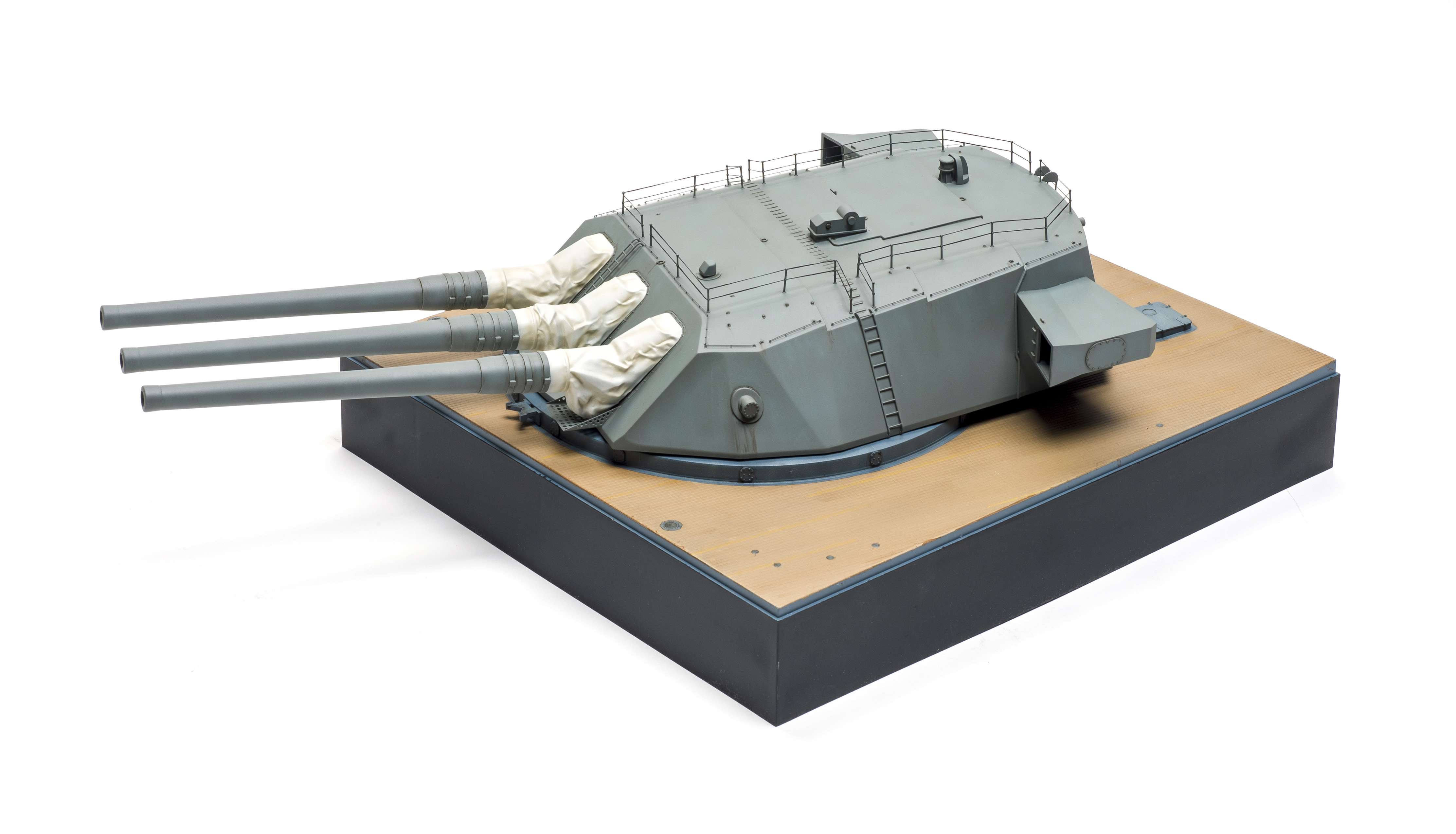 FSMWB0421_Takom_Yamato_turret_03