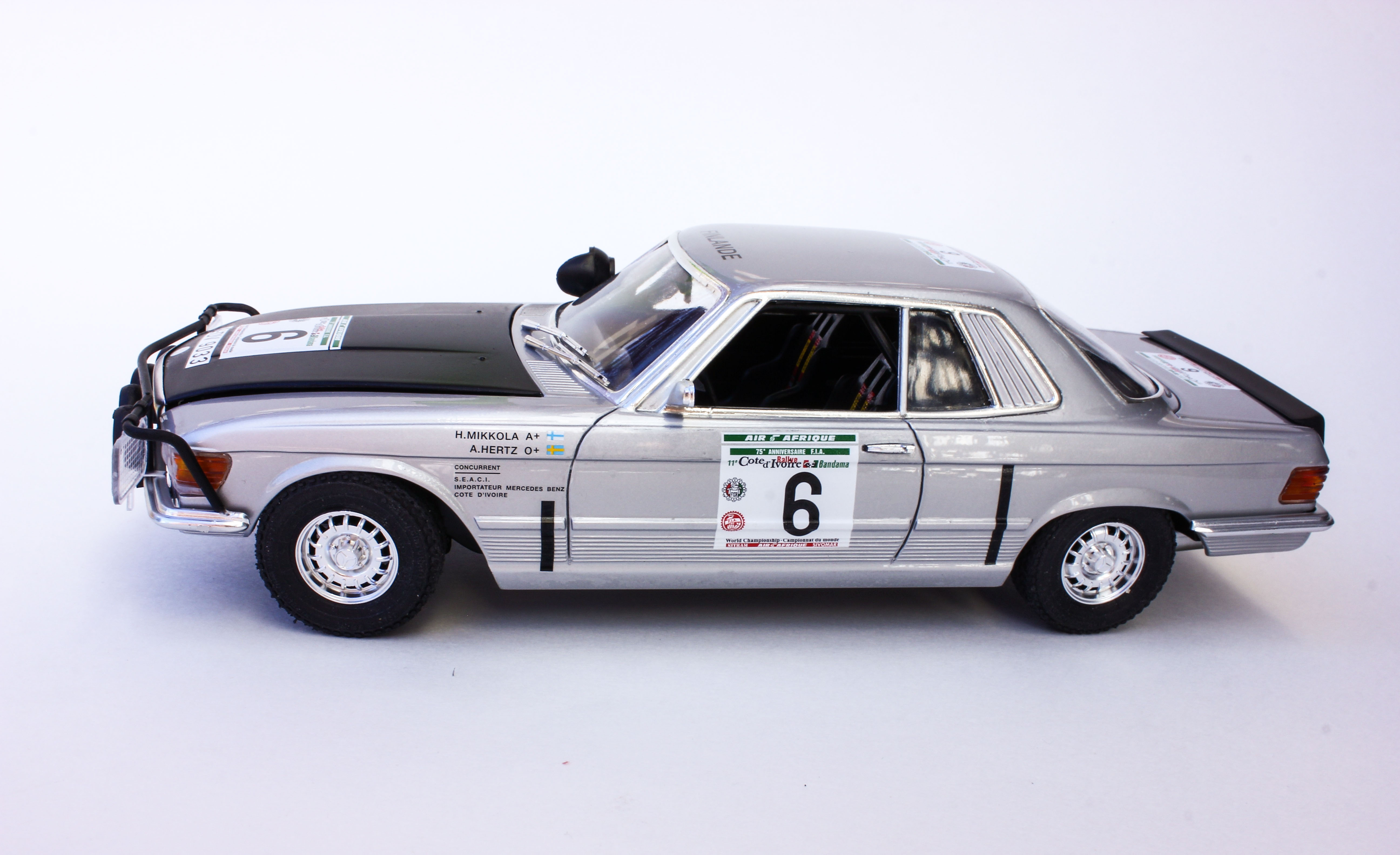 CanonMercedesimages002