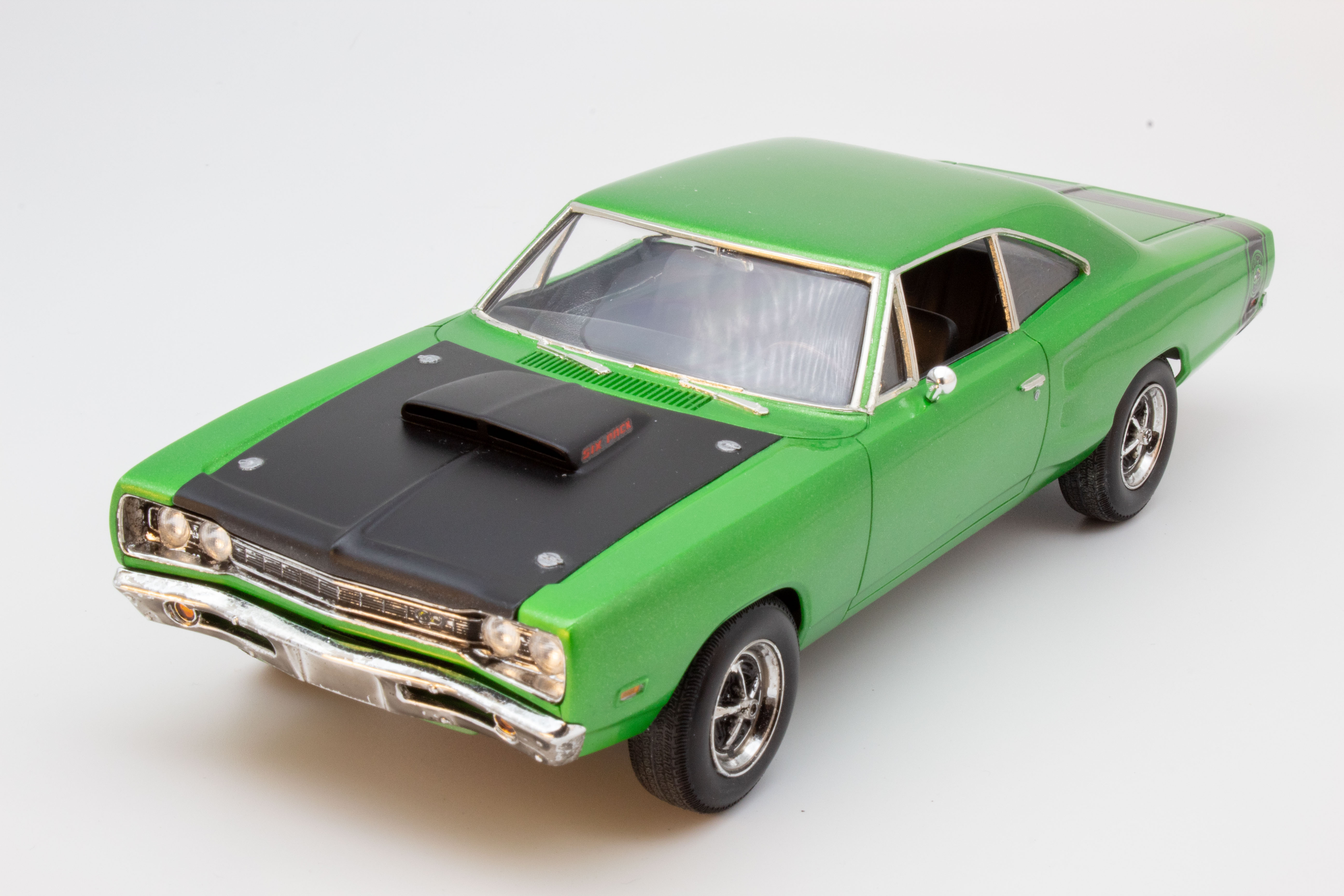 9Monogram1969DodgeSuperBee