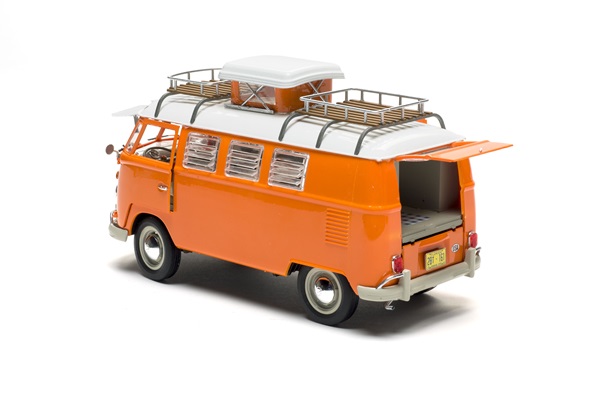 Build review of the Revell Volkswagen T1 bus camper scale model auto kit
