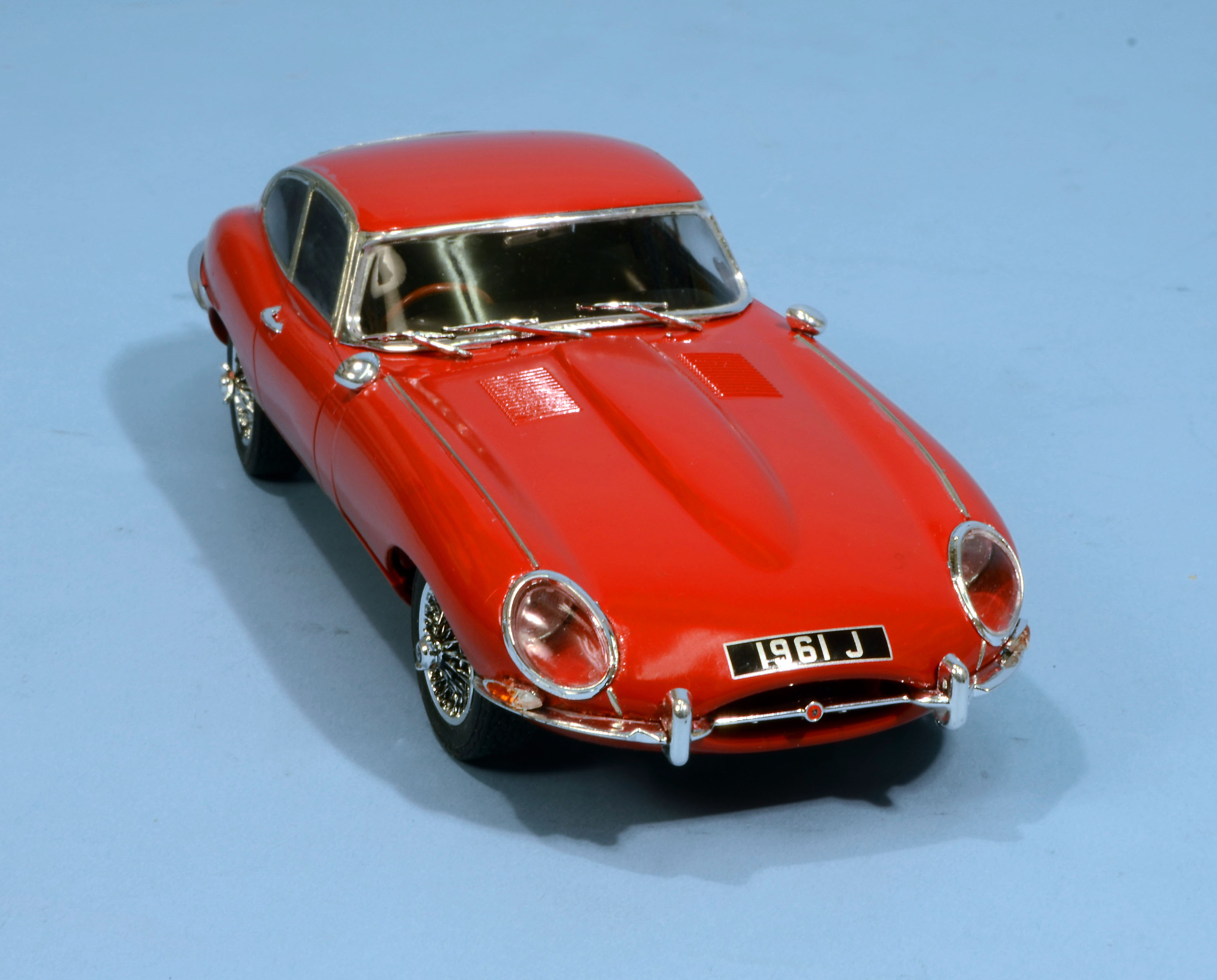 FSDWB0321_Revell_Jaguar_EType_03