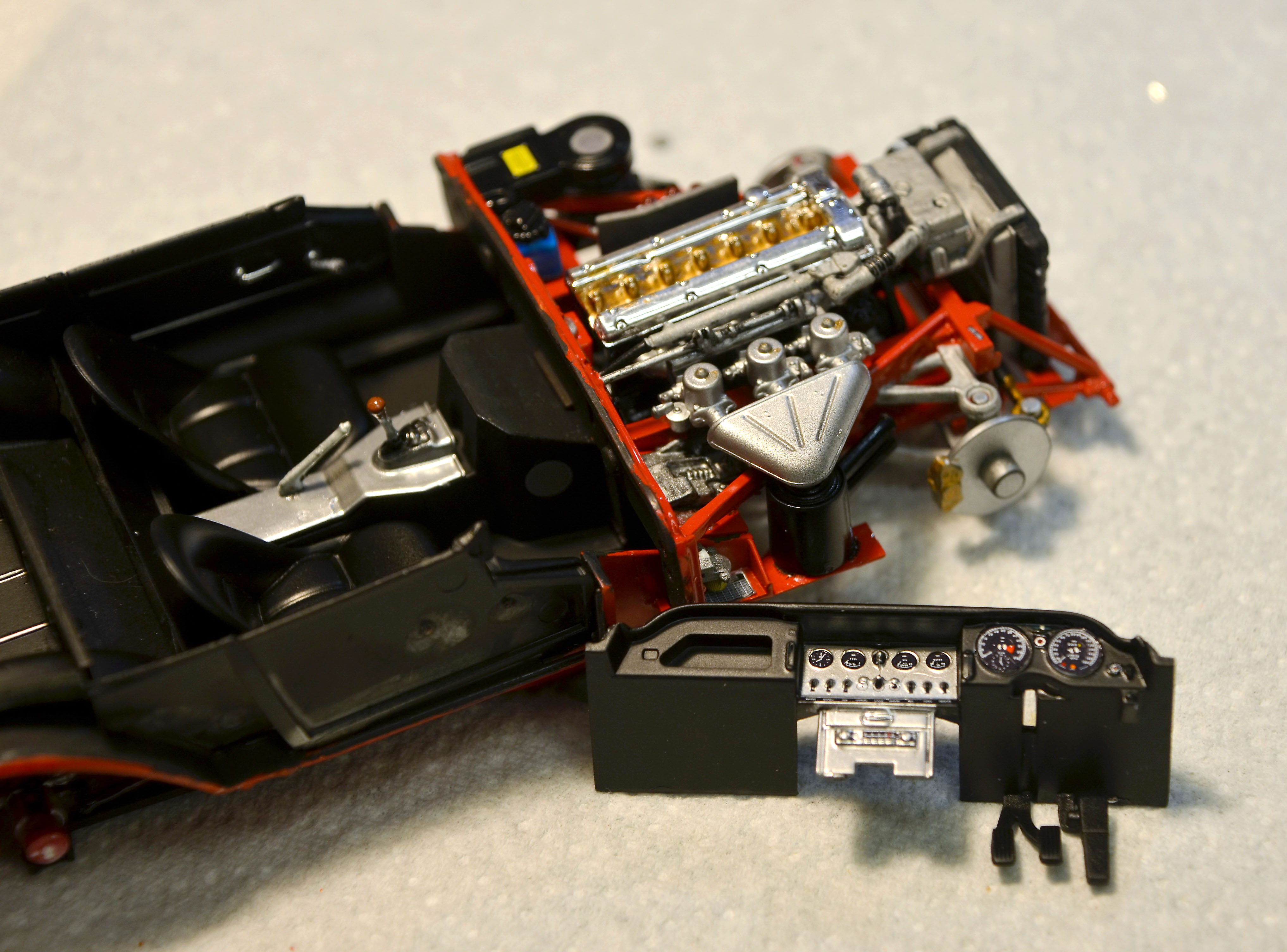 FSDWB0321_Revell_Jaguar_EType_08