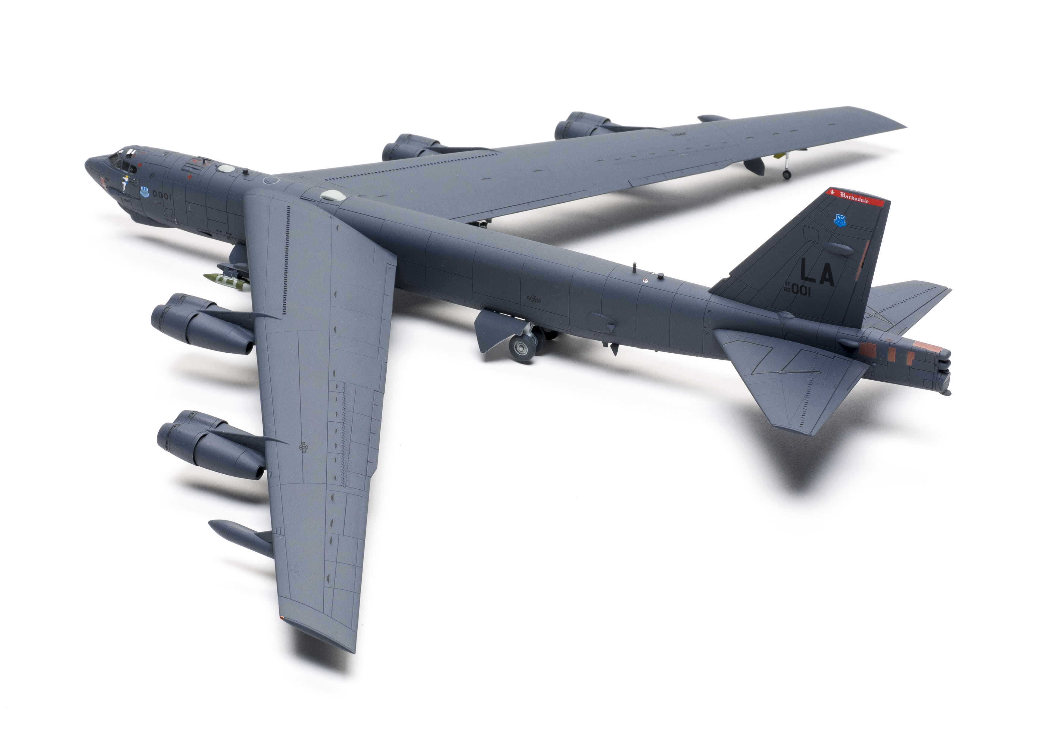 FSDWB0521_Academy_B52H_Stratofortress_02