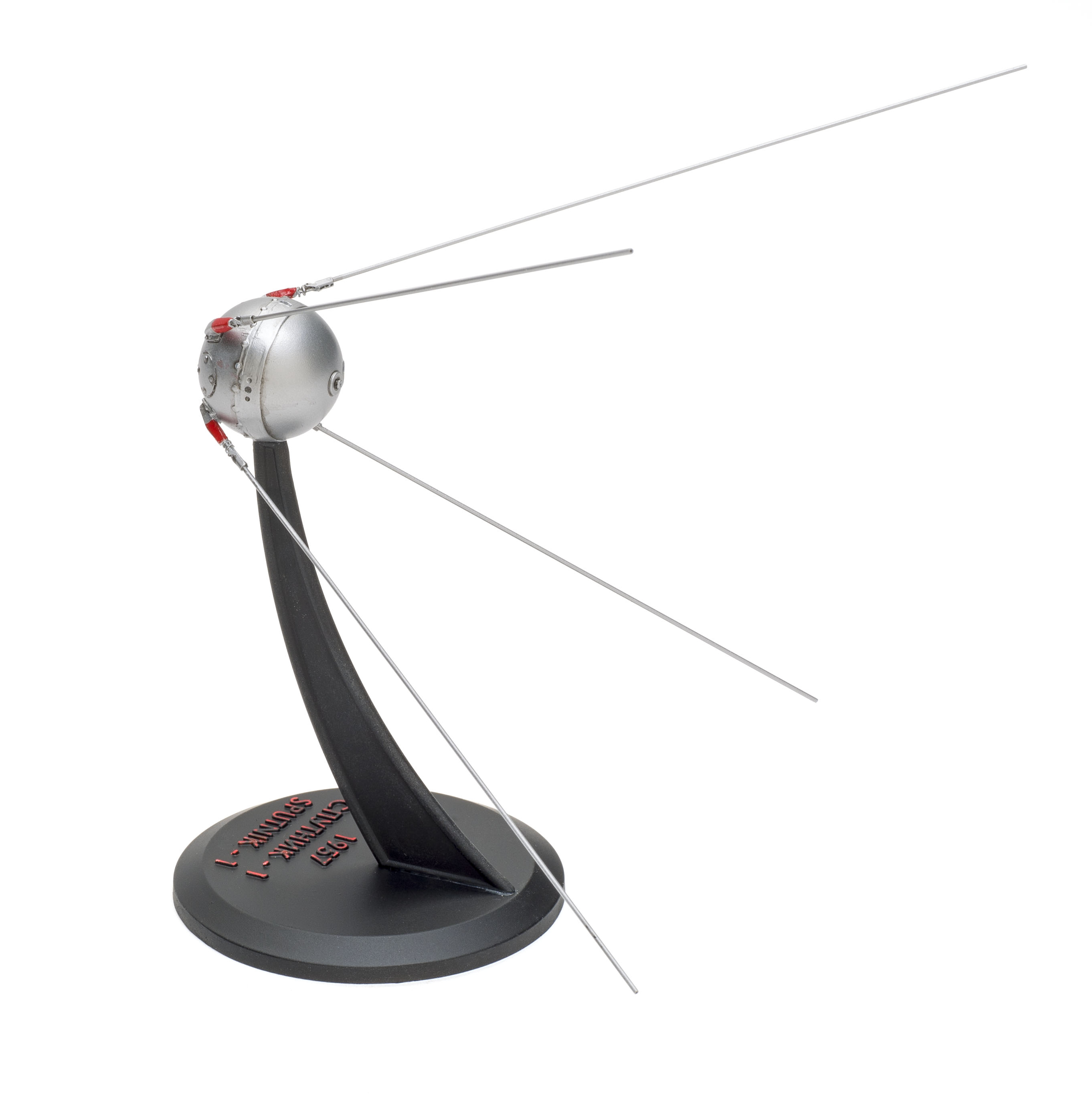 FSDWB0521_RedIron_Sputnik_04