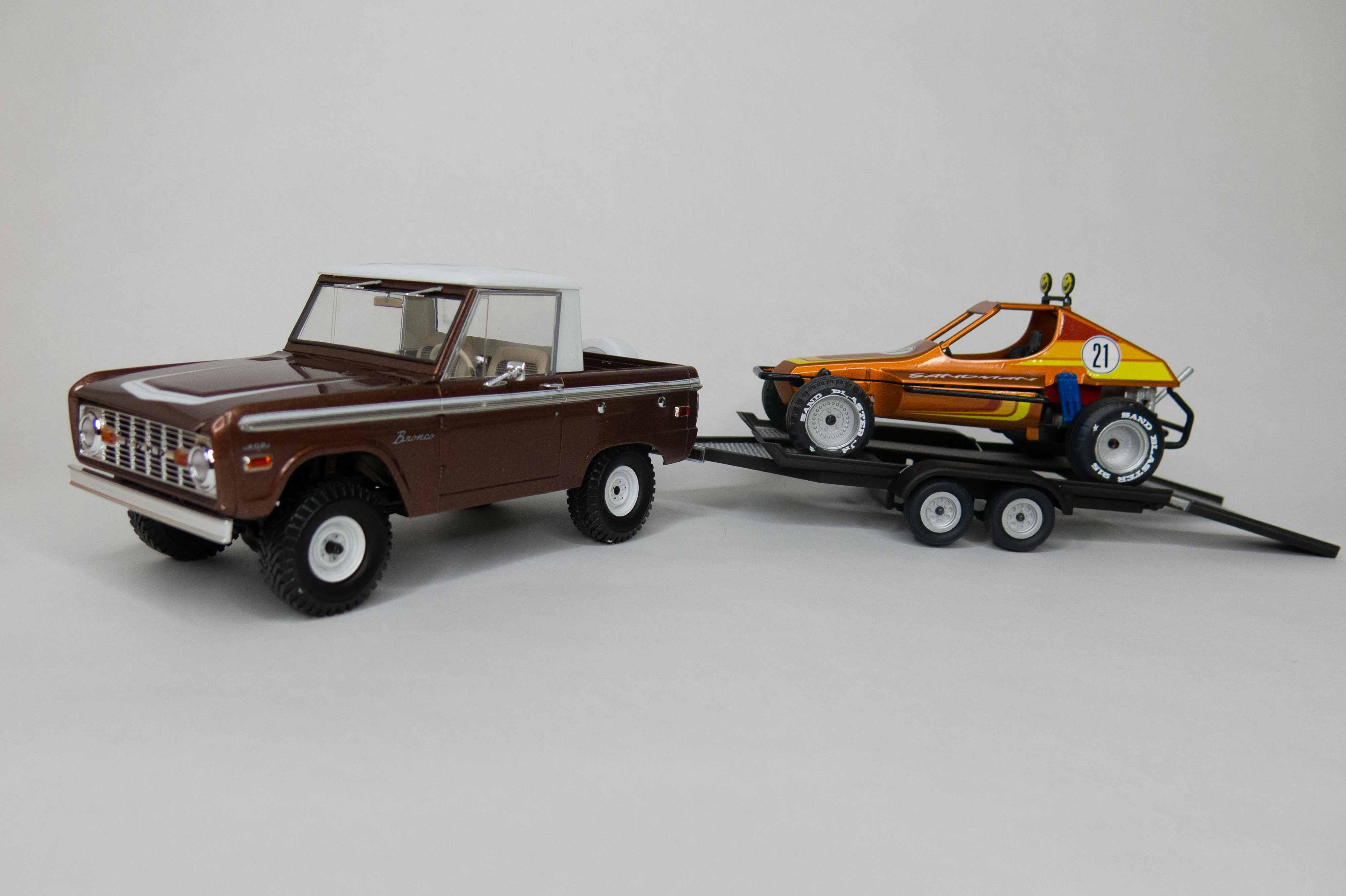 Build review of the Revell Ford Bronco Half Cab with Dune Buggy and Trailer  scale model auto kits | FineScale Modeler Magazine