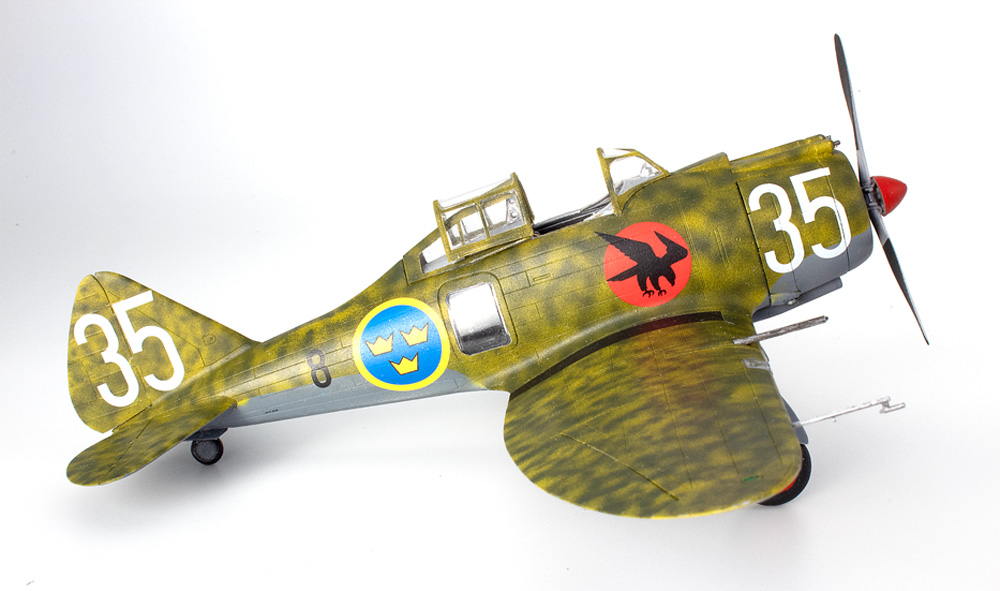 Amazon.com: Dora Wings 48012-1/48 Scale Seversky P-35