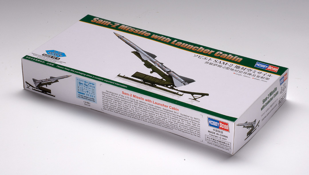 HobbyBoss 1/72 scale Soviet S-75 Surface-to-Air Missile plastic