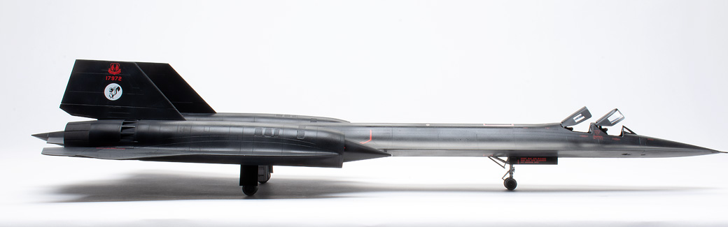 Revell 1/48 scale SR-71 Blackbird plastic model kit review | FineScale  Modeler Magazine