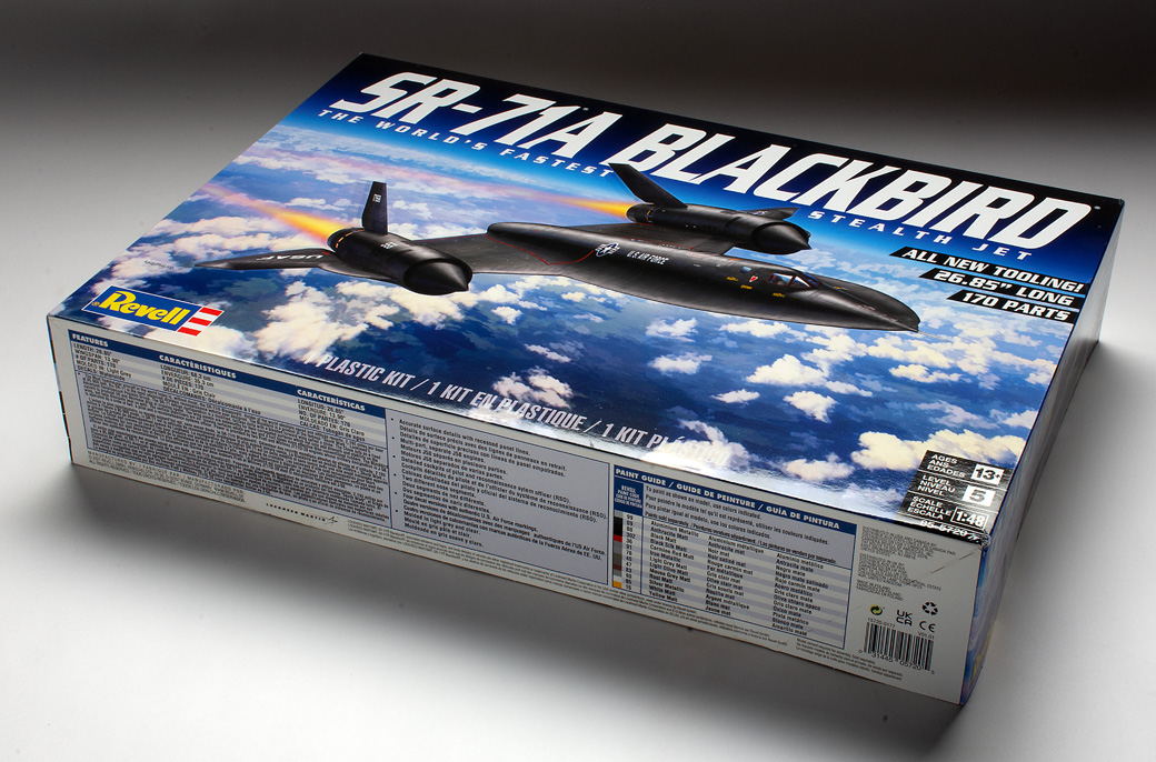 Revell 1/48 scale SR-71 Blackbird plastic model kit review