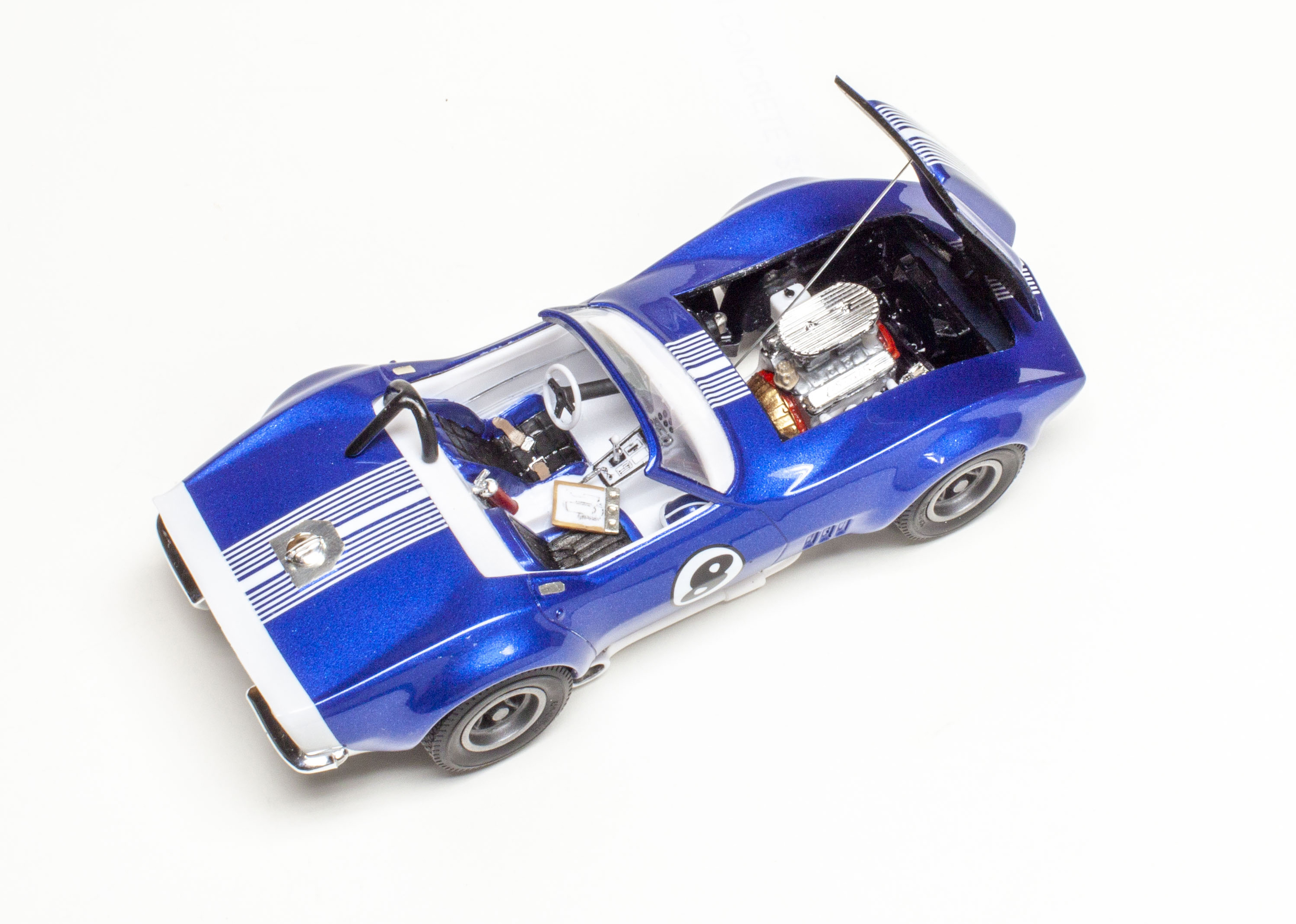 AMT 1/25 scale '68 Corvette plastic model kit review | FineScale