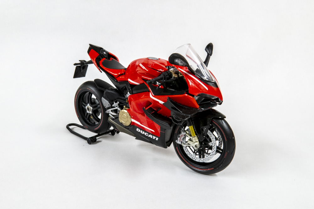 Tamiya ducati deals panigale v4