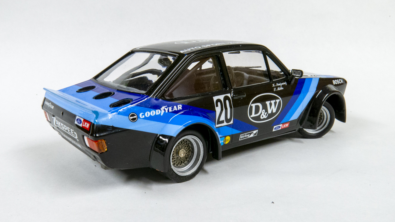 FSDWBH0123_03cropped