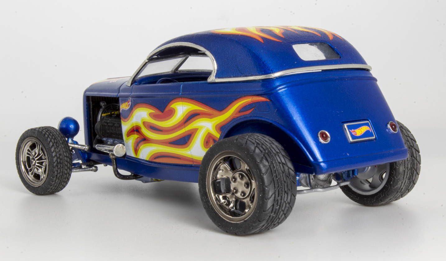 FSDWBK0323_04cropped