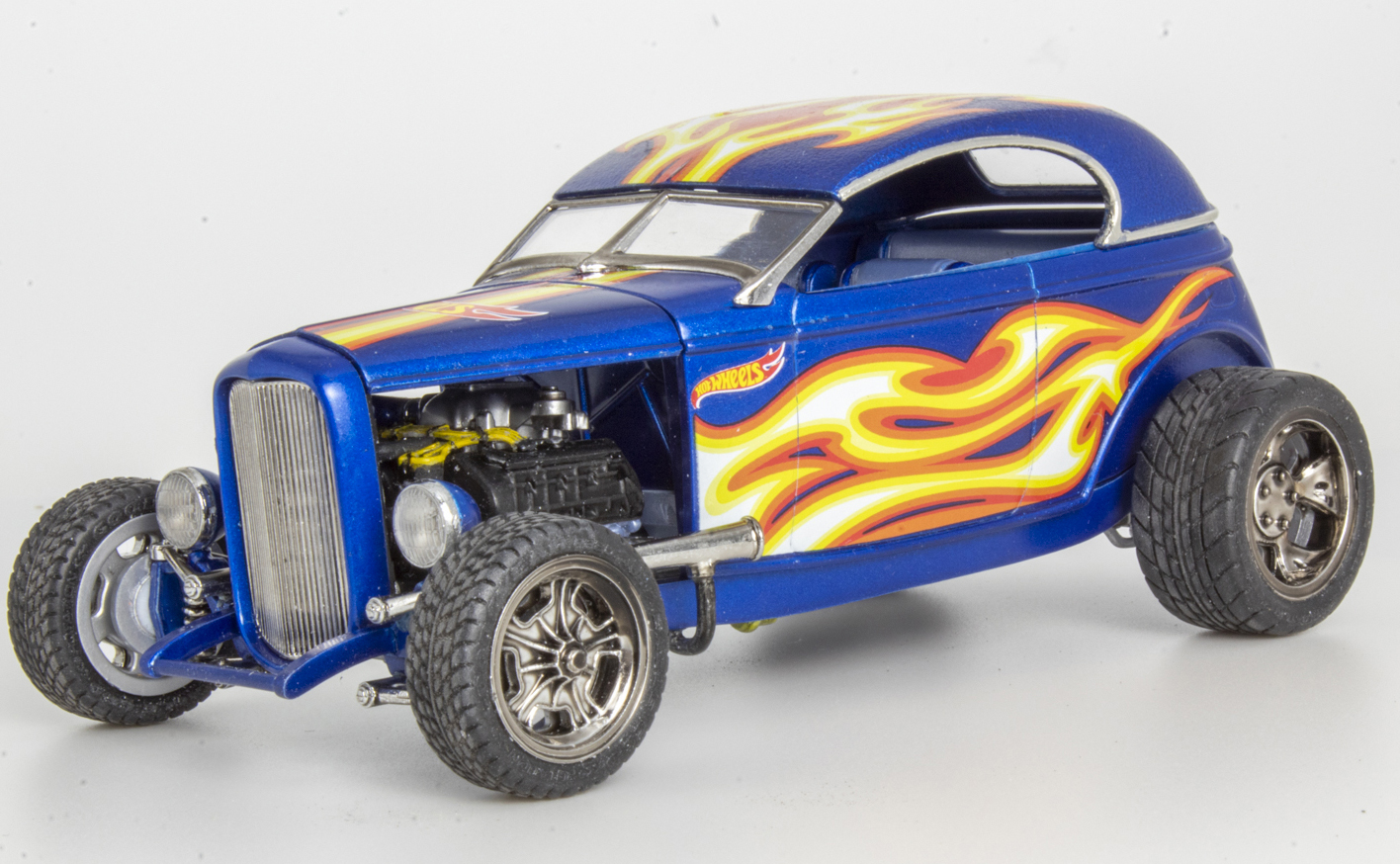 FSDWBK0323_05cropped