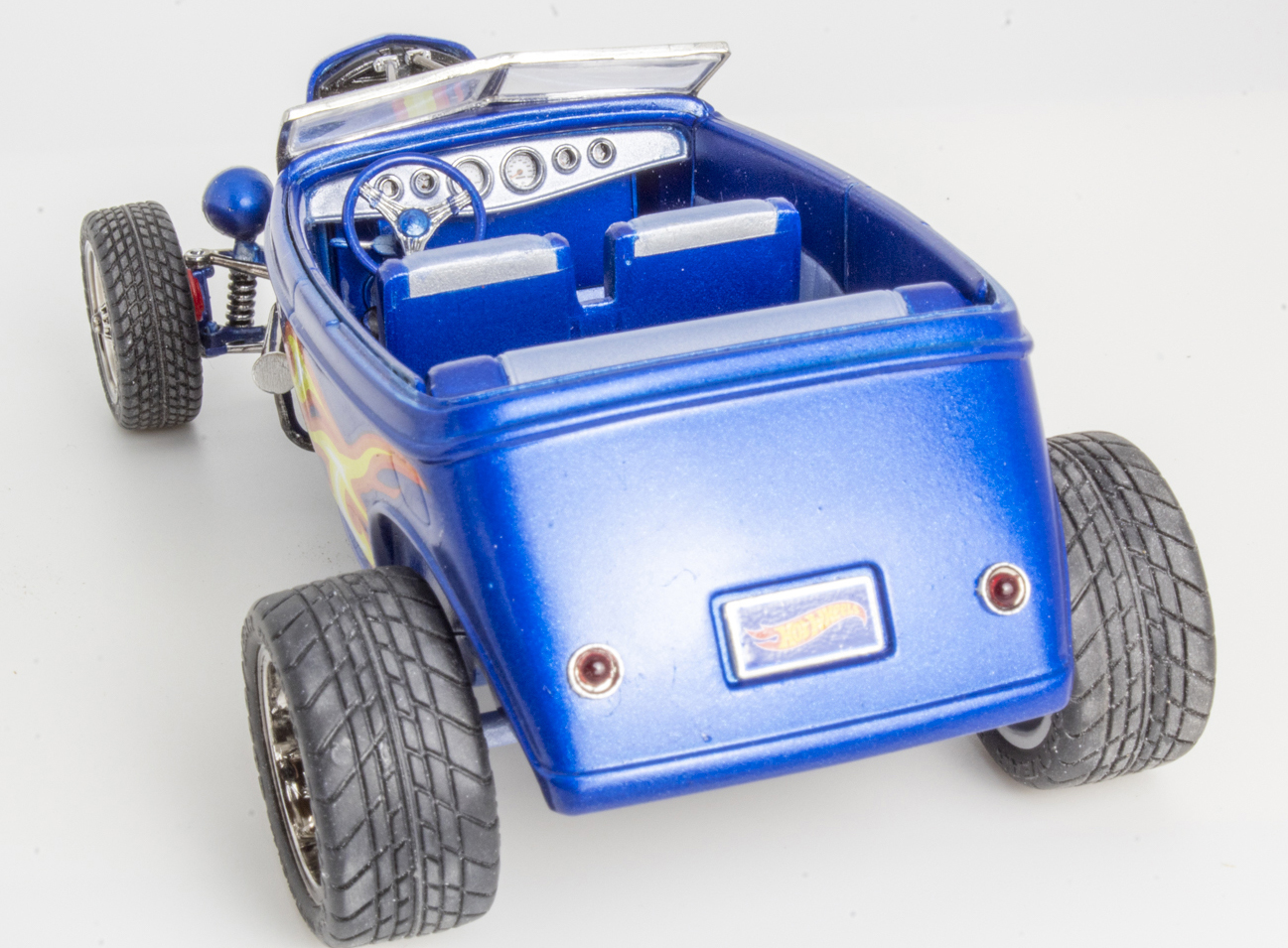 FSDWBK0323_08cropped