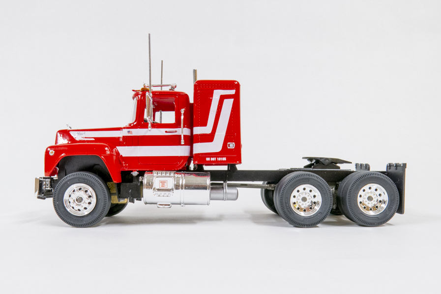 FSDWBM0323_06cropped