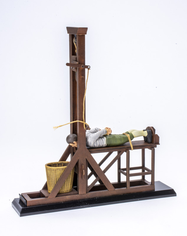 FSDWBK0423_01cropped