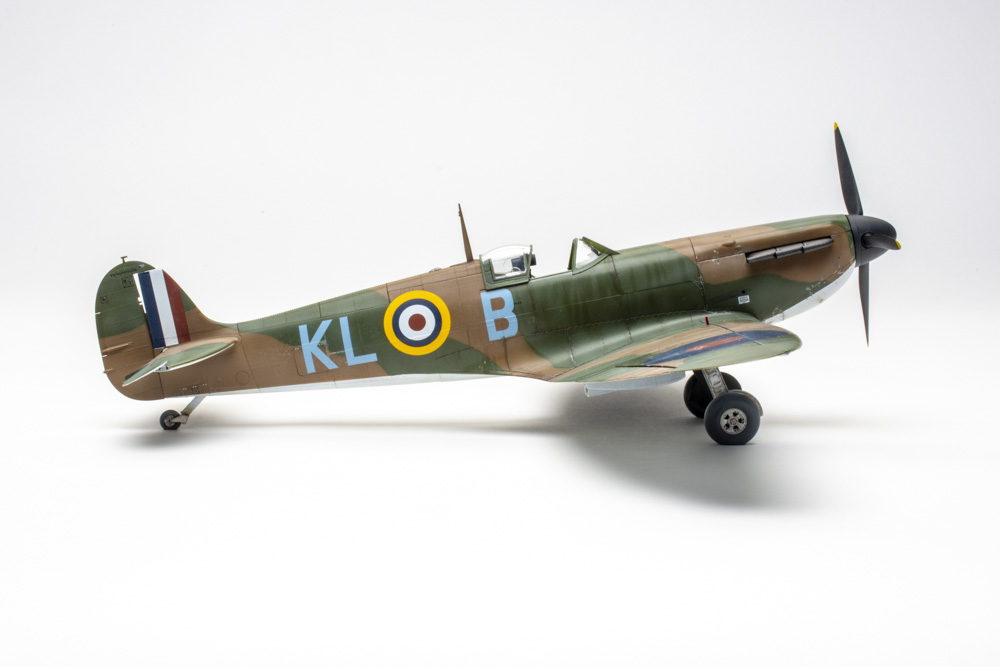 Kotare 1/32 scale Spitfire Mk.Ia (Mid) plastic model kit