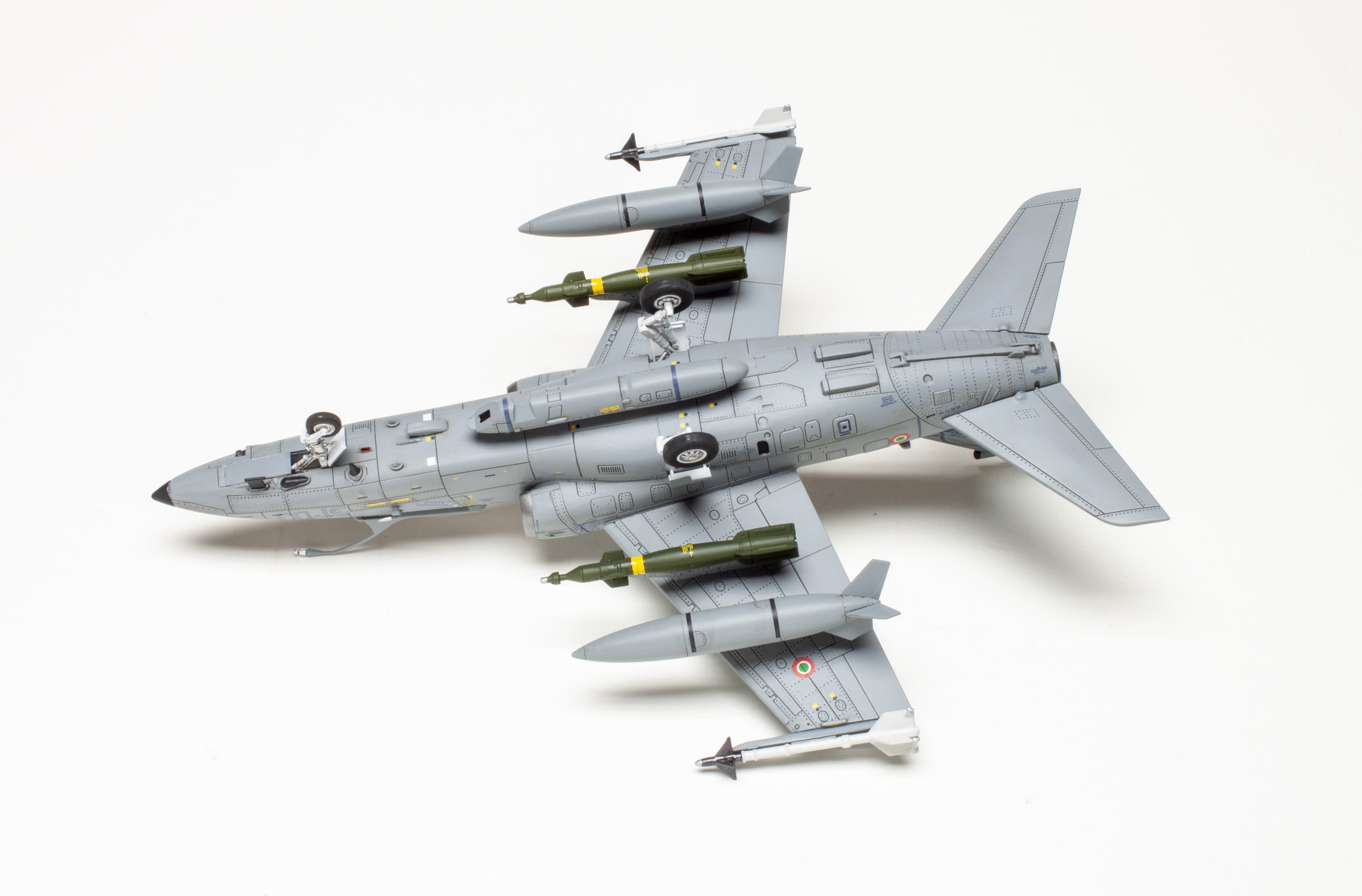 FSDWBD1123_06cropped