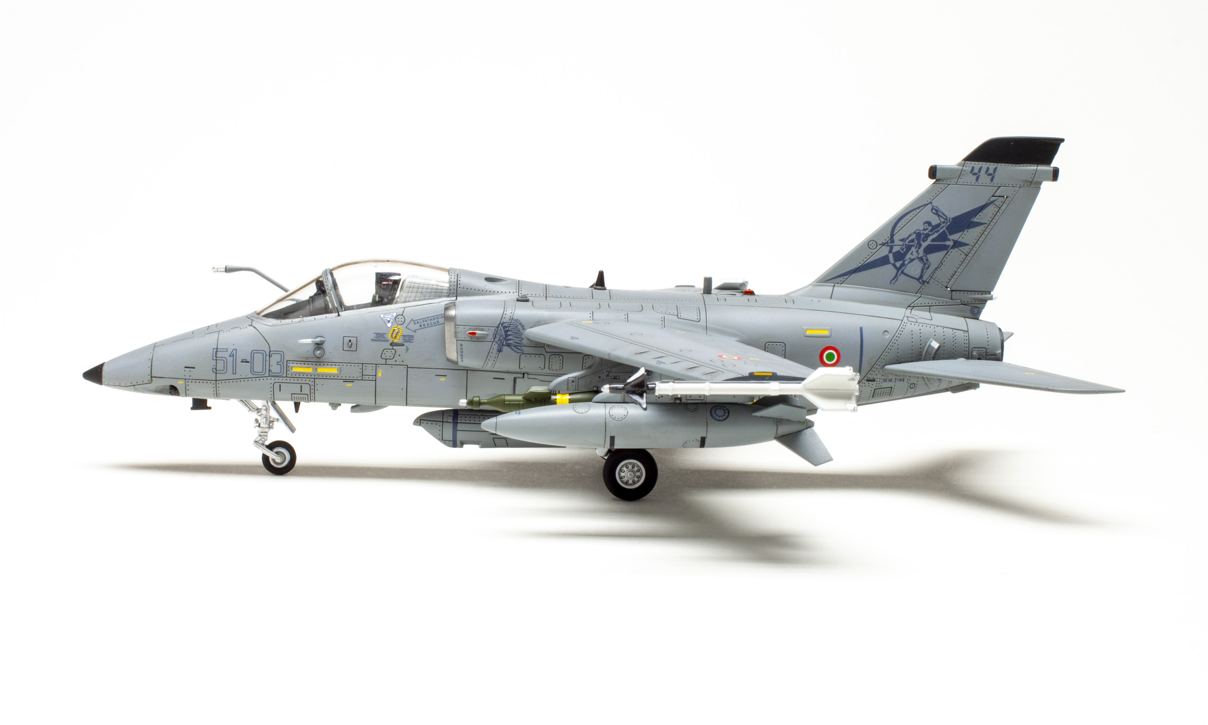 FSDWBD1123_07cropped