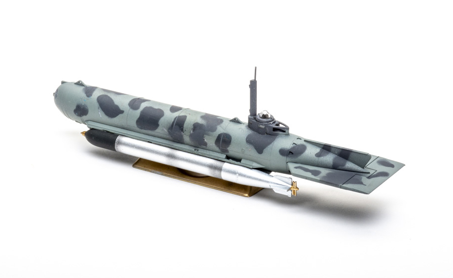 FSDWBE0124_02cropped