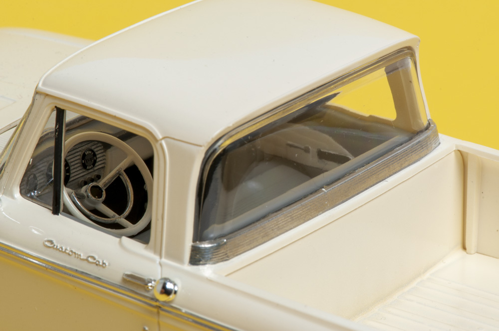 AMT 1/25 scale F-100 Camper Pickup plastic model kit review AMT 1/25 scale F-100 Camper Pickup plastic model kit review