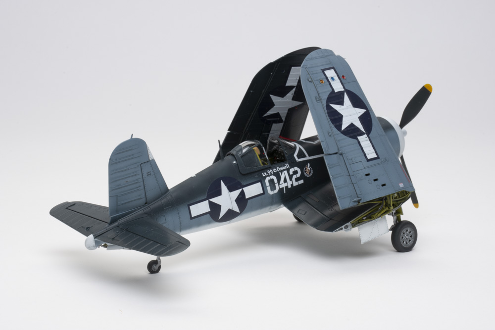 Magic Factory 1/48 scale F4U-1A/2 Corsair Dual Combo plastic model