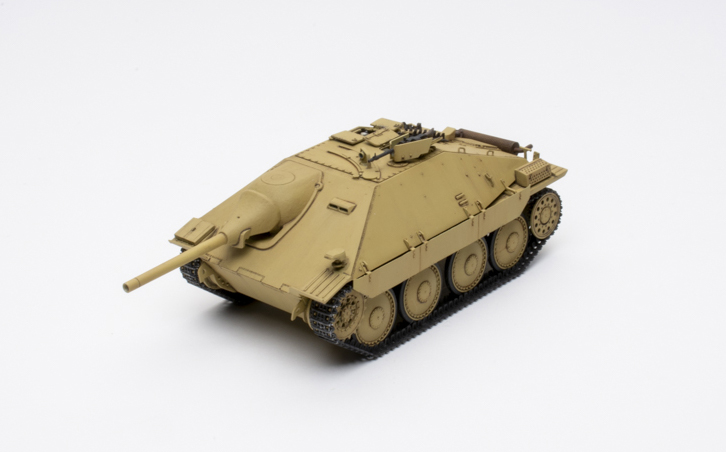 DRAGON - 1/35プラモデル　Jagdpanzer 38 Hetzer Early DRAGON - 1/35プラモデル Jagdpanzer 38 Hetzer Earlyの通販 by
