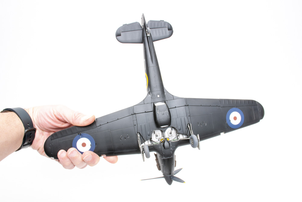 Revell 1/32 scale Hawker Hurricane Mk.IIb plastic model kit Revell 1/32 scale Hawker Hurricane Mk.IIb plastic model kit