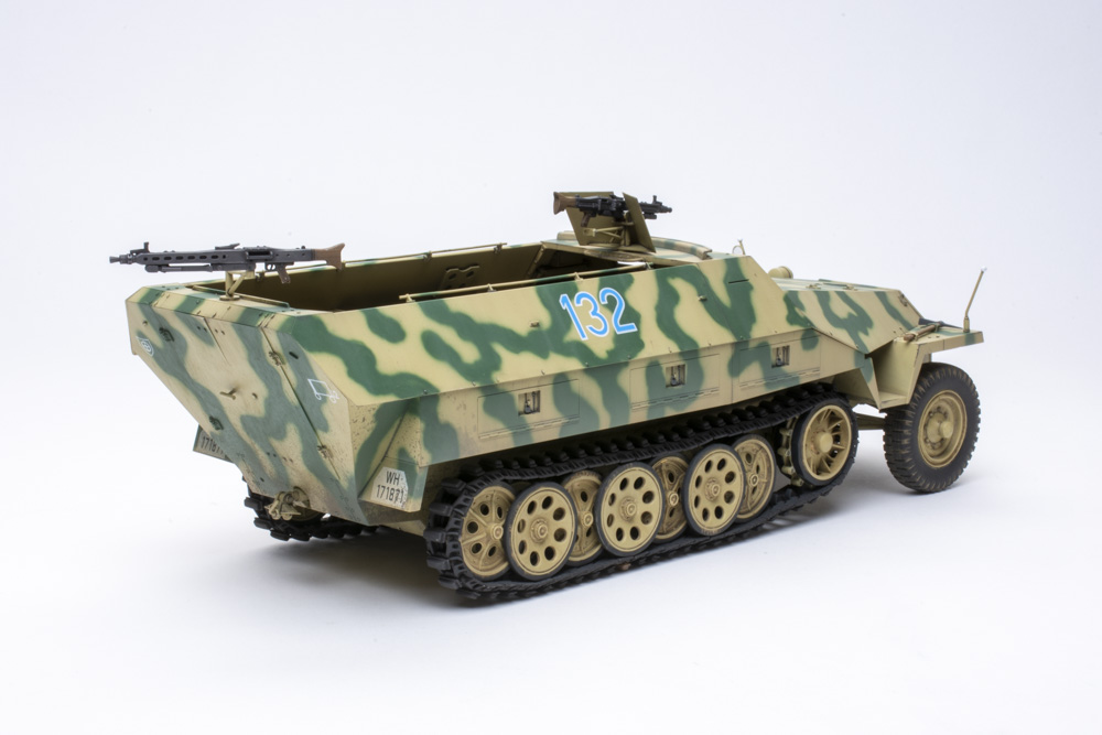 Trumpeter 1/16 scale SdKfz 251D plastic model kit review