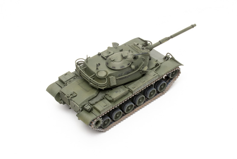 FSDWBD0424_08cropped