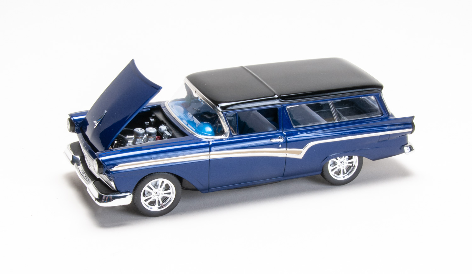 流行に  '57 scale 1/25 Revell Ford plastic 2'n1 Wagon Ranch Rio Del ミニカー
