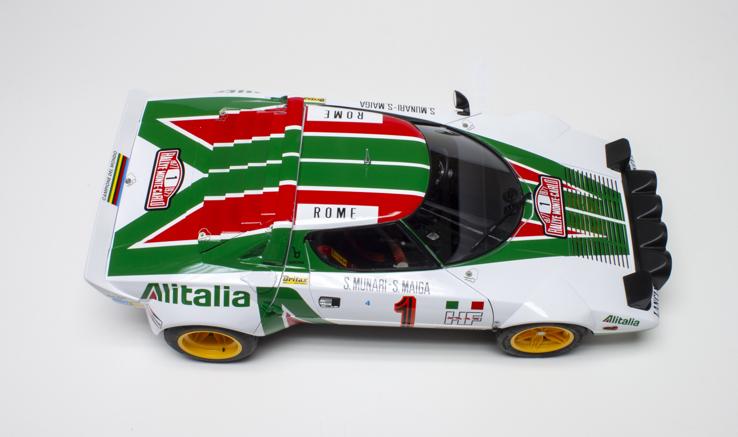 Italeri 1/12 scale Lancia Stratos HF Gr.4 Monte Carlo 1977