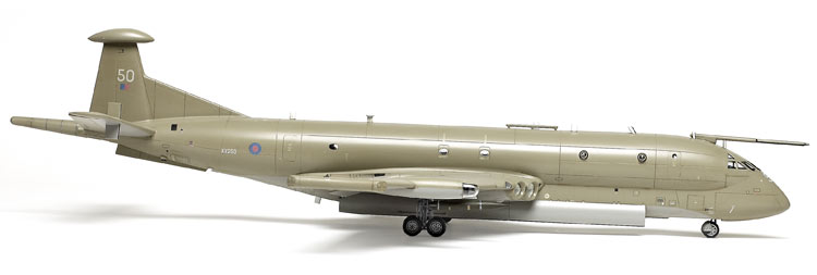 ファッション通販 安い | Nimrod BAe scale 1/72 Airfix Finescale Magazine Modeler イギリス