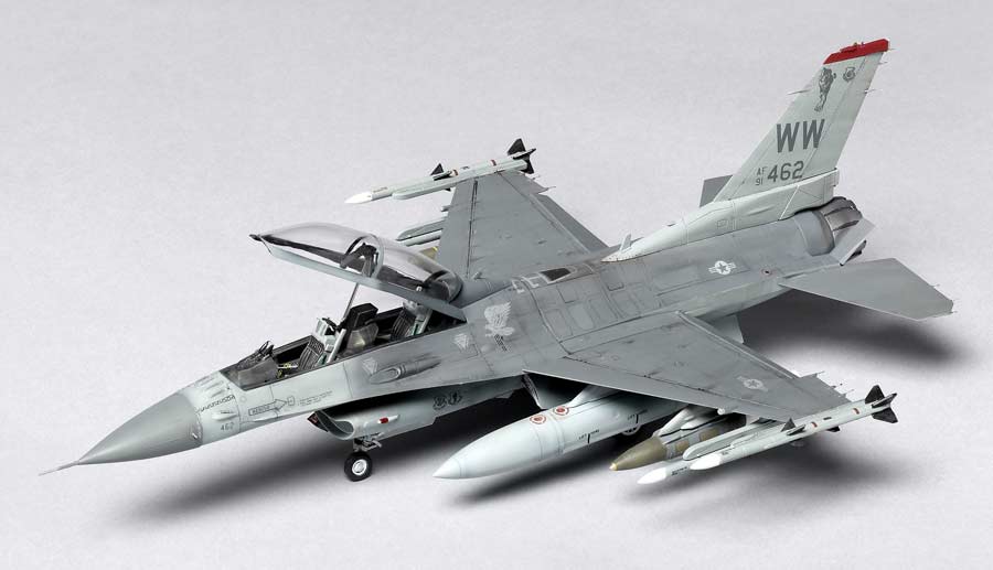 Kinetic 1/48 scale F-16DG/DJ Block 40/50 Viper | Finescale Modeler 