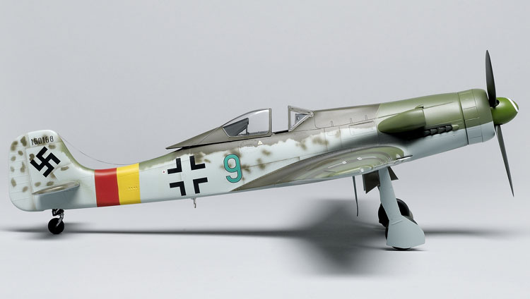 Pacific Coast 1/32 scale Focke-Wulf Ta 152 | Finescale Modeler