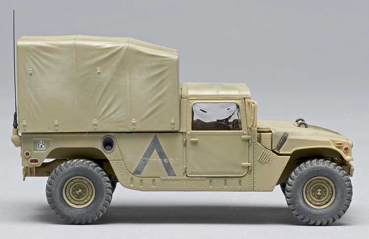 Tamiya 1/48 scale U.S. Modern 4x4, Cargo